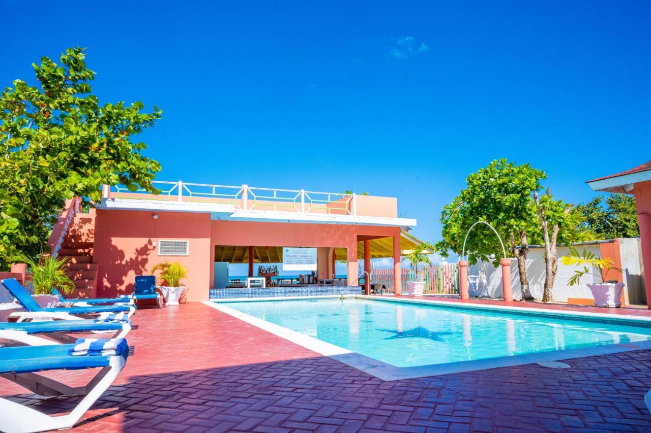 Shields Negril Villas 외부 사진
