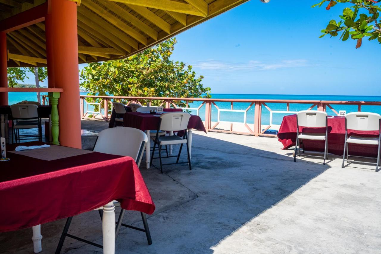Shields Negril Villas 외부 사진