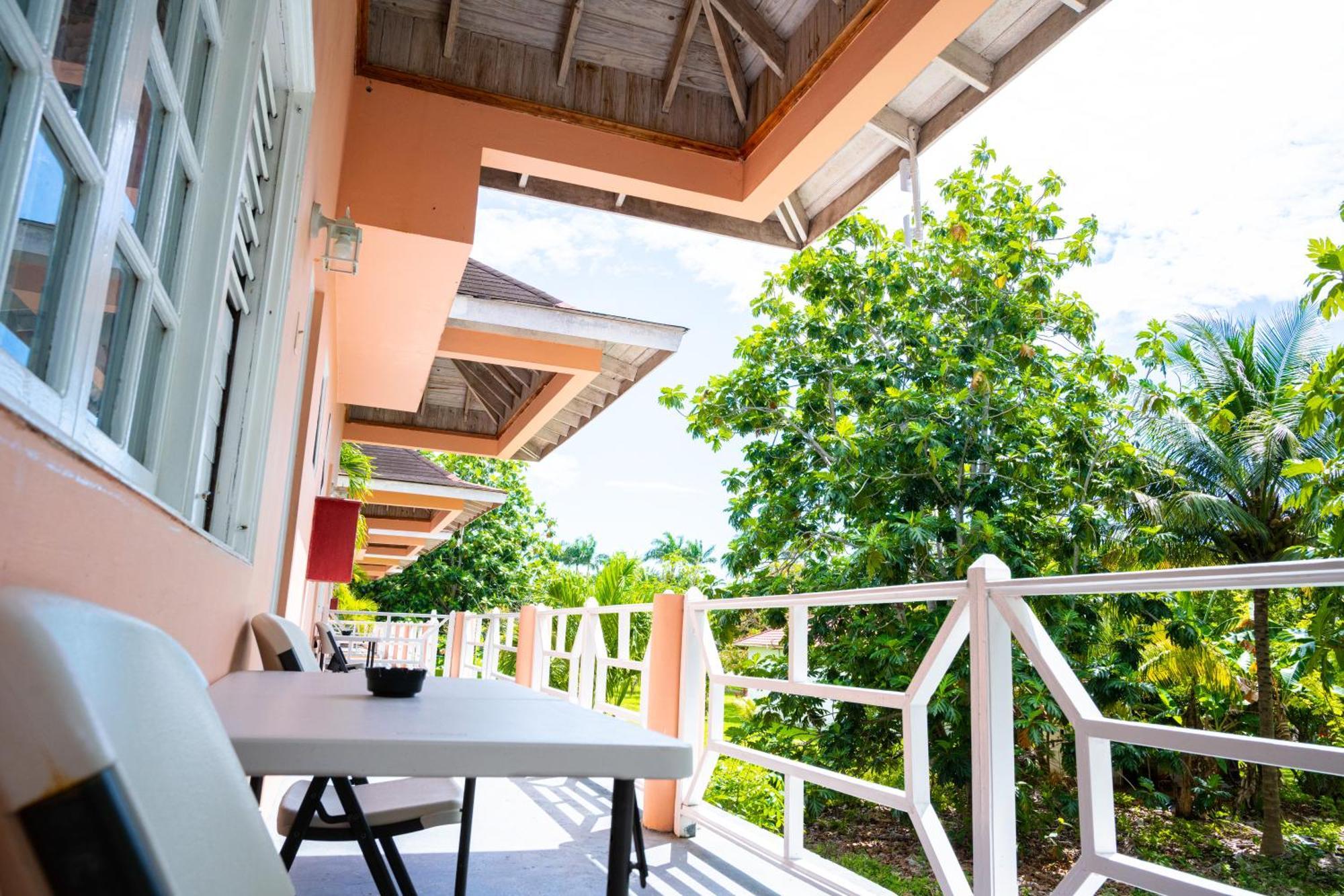 Shields Negril Villas 객실 사진