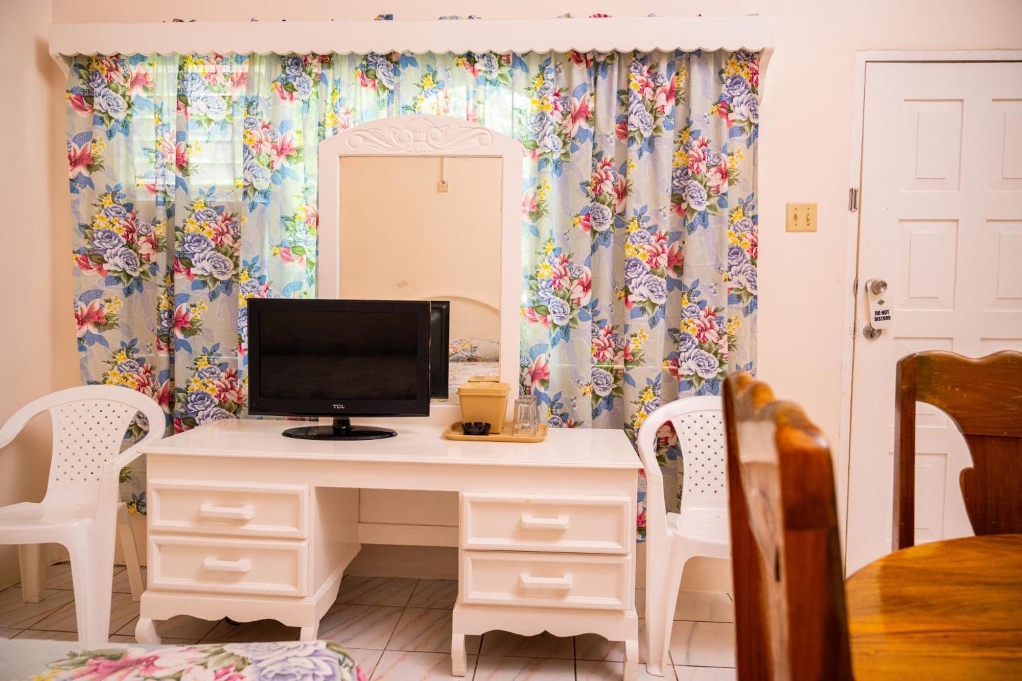 Shields Negril Villas 객실 사진